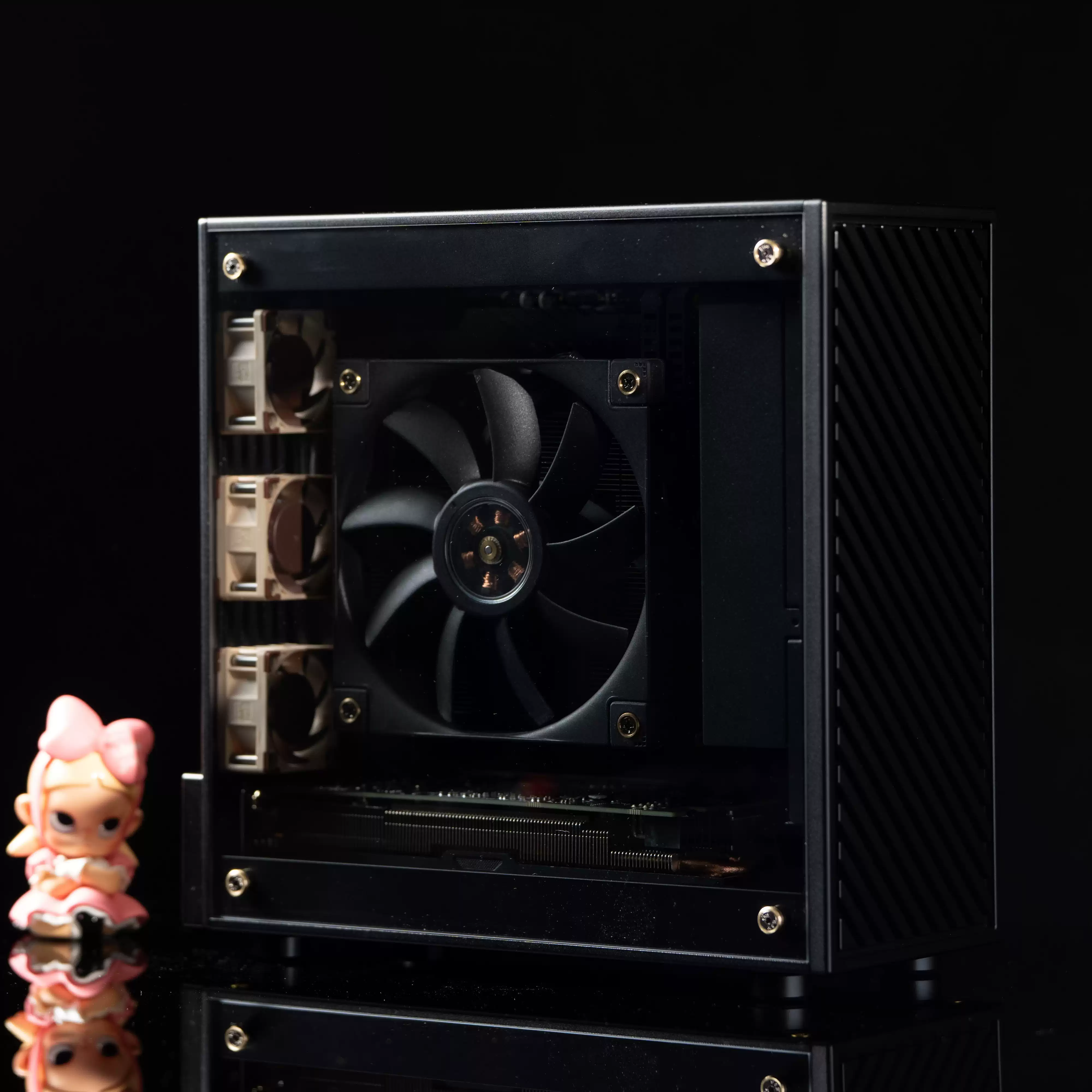 LP P6 ITX Case Aluminum CNC Mi - Sff Mini Itx Cnc Aluminum Chassis recension och pris