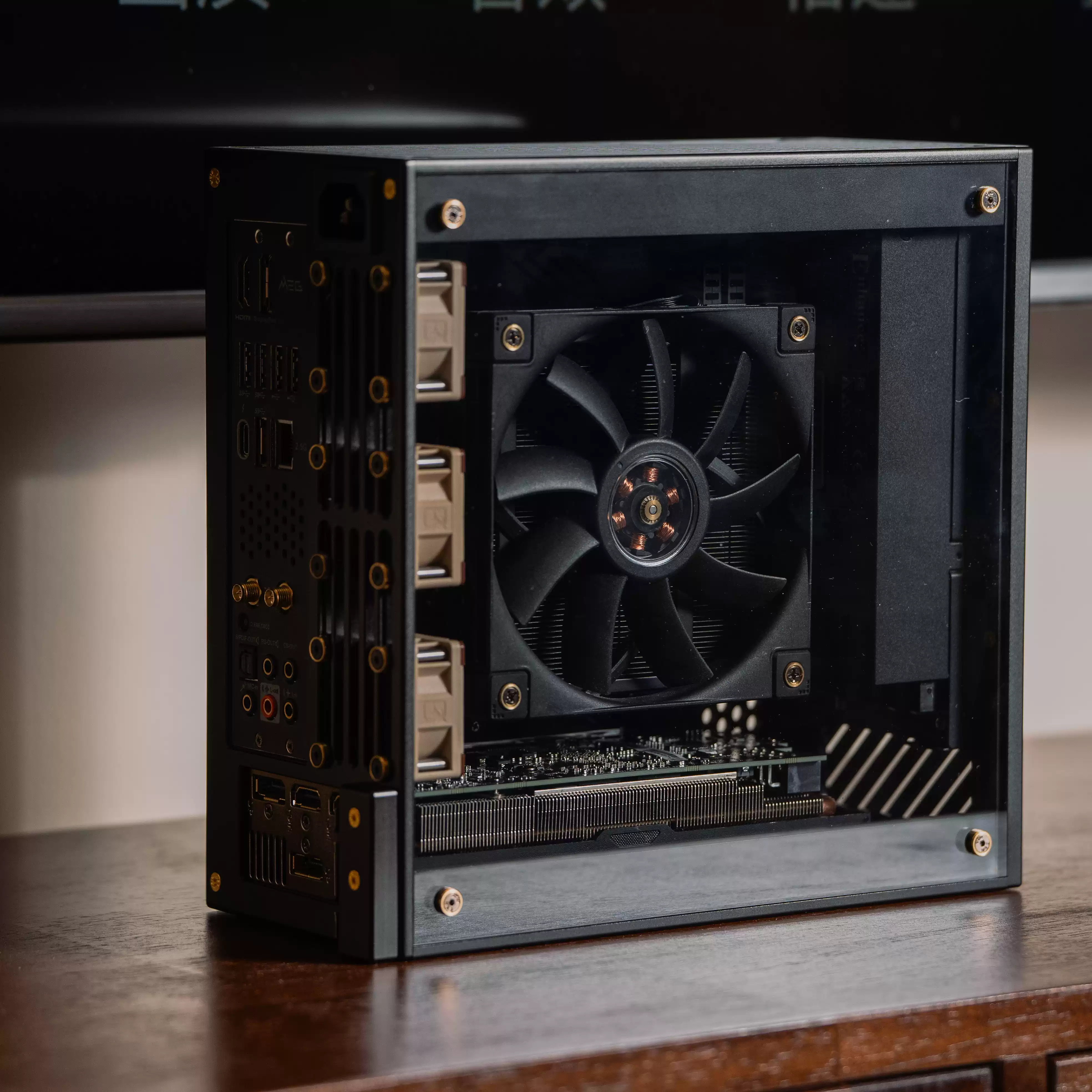 LP P6 ITX Case Aluminum CNC Mi - Sff Mini Itx Cnc Aluminum Chassis recension och pris